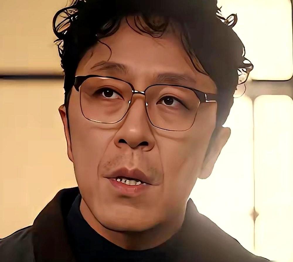 后台再硬，也得看观众买不买账。龚丽丽夫妇现在面临两难。

演出中，龚丽丽唱腔稳，