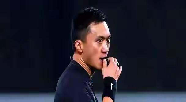 都说本周泰山VS国安的焦点大战由马宁和唐顺齐执法，泰山球迷舆论不是后怕而是先怕。