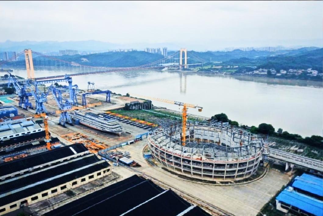 坐落于宜昌得天独厚的西坝岛、占地433.27亩、总投资约25亿元的龙园项目，明年