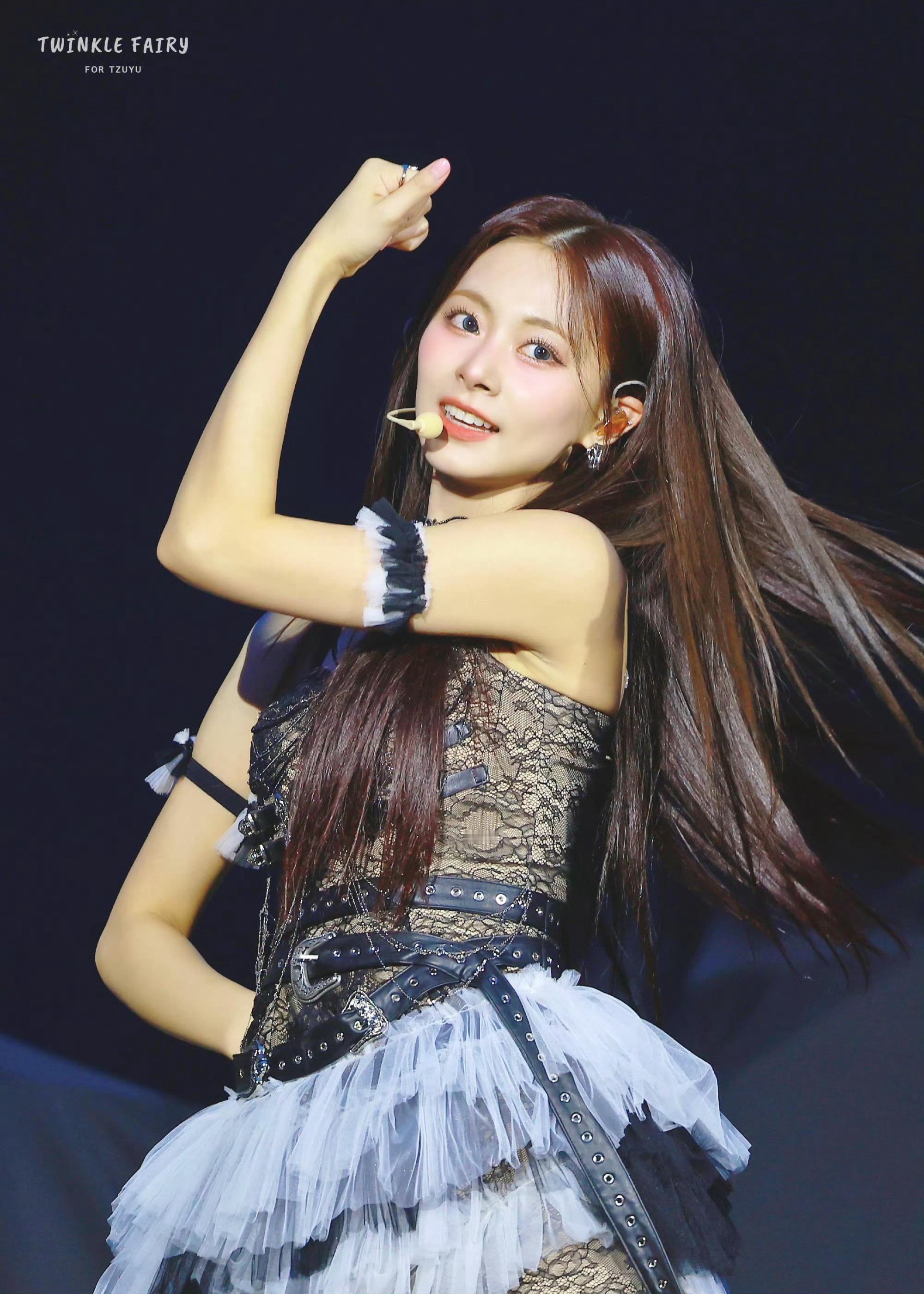 许光汉否认和周子瑜恋情 许光汉采访否认和周子瑜恋情：和周子瑜并没有私交，切勿轻信