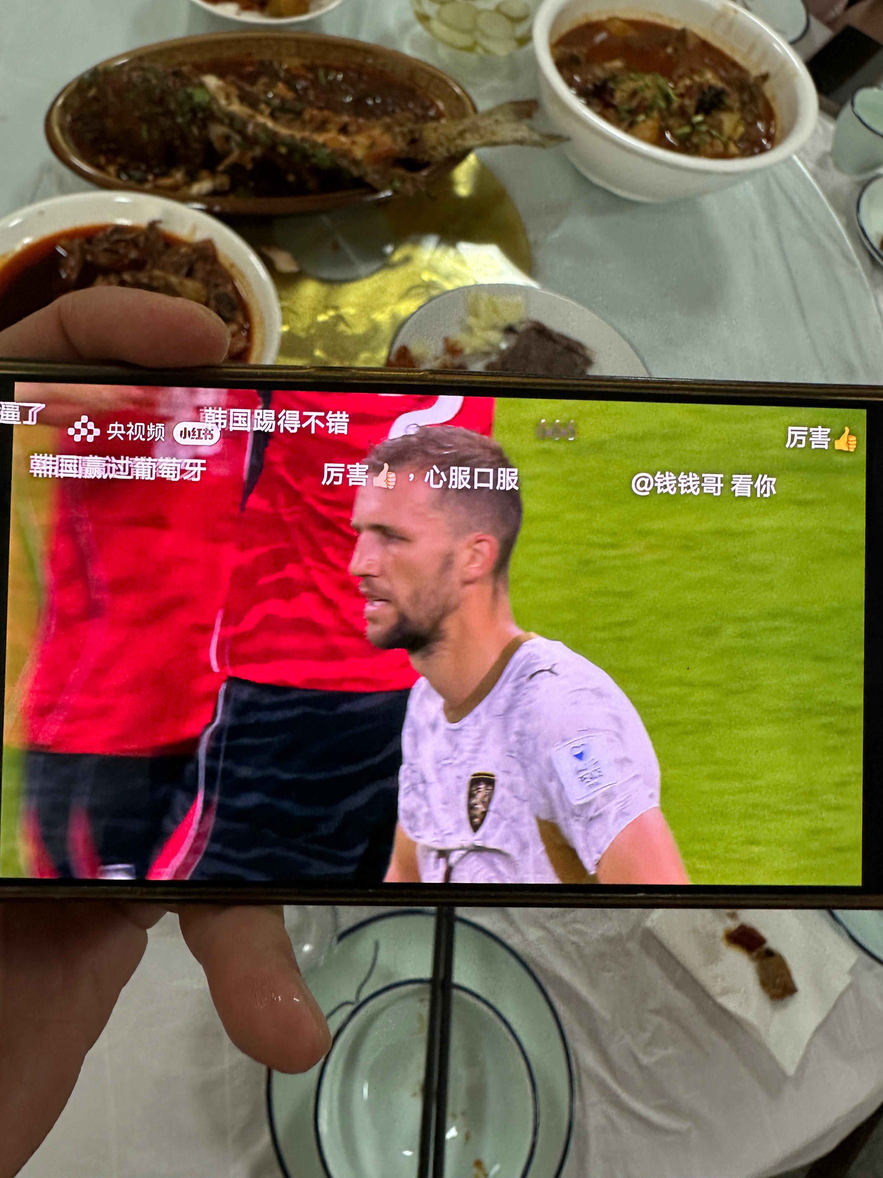 小韩厉害了我亏麻了 眉山·吴三饭店
