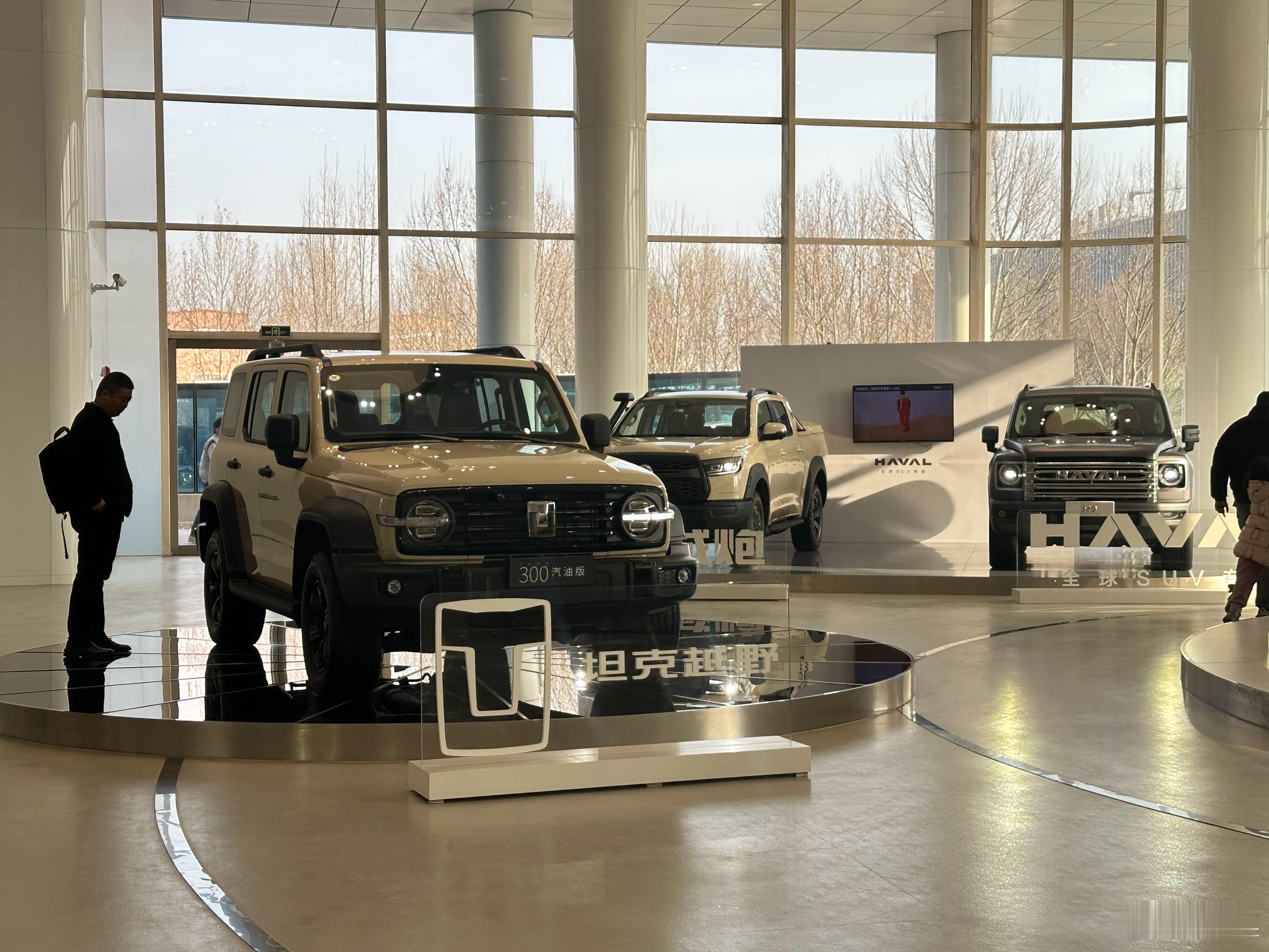 长城归元平台今日发布，也是全球唯一兼容 PHEV、HEV、BEV、FCEV、IC