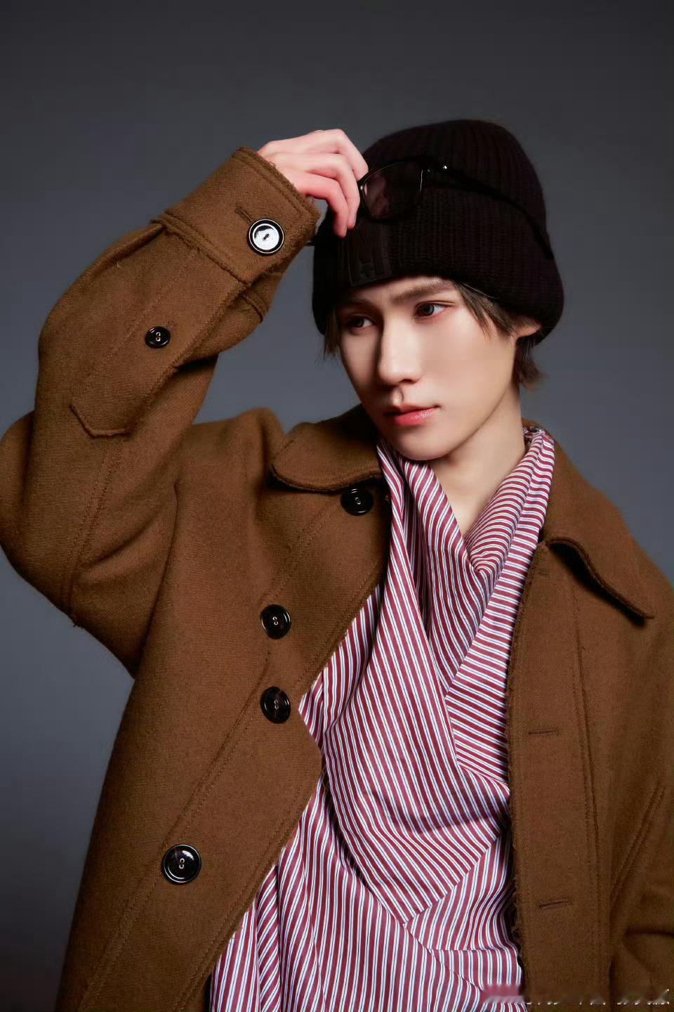 张真源✖️今日营业造型大片 📷 风格大赏  in ami Paris 2025