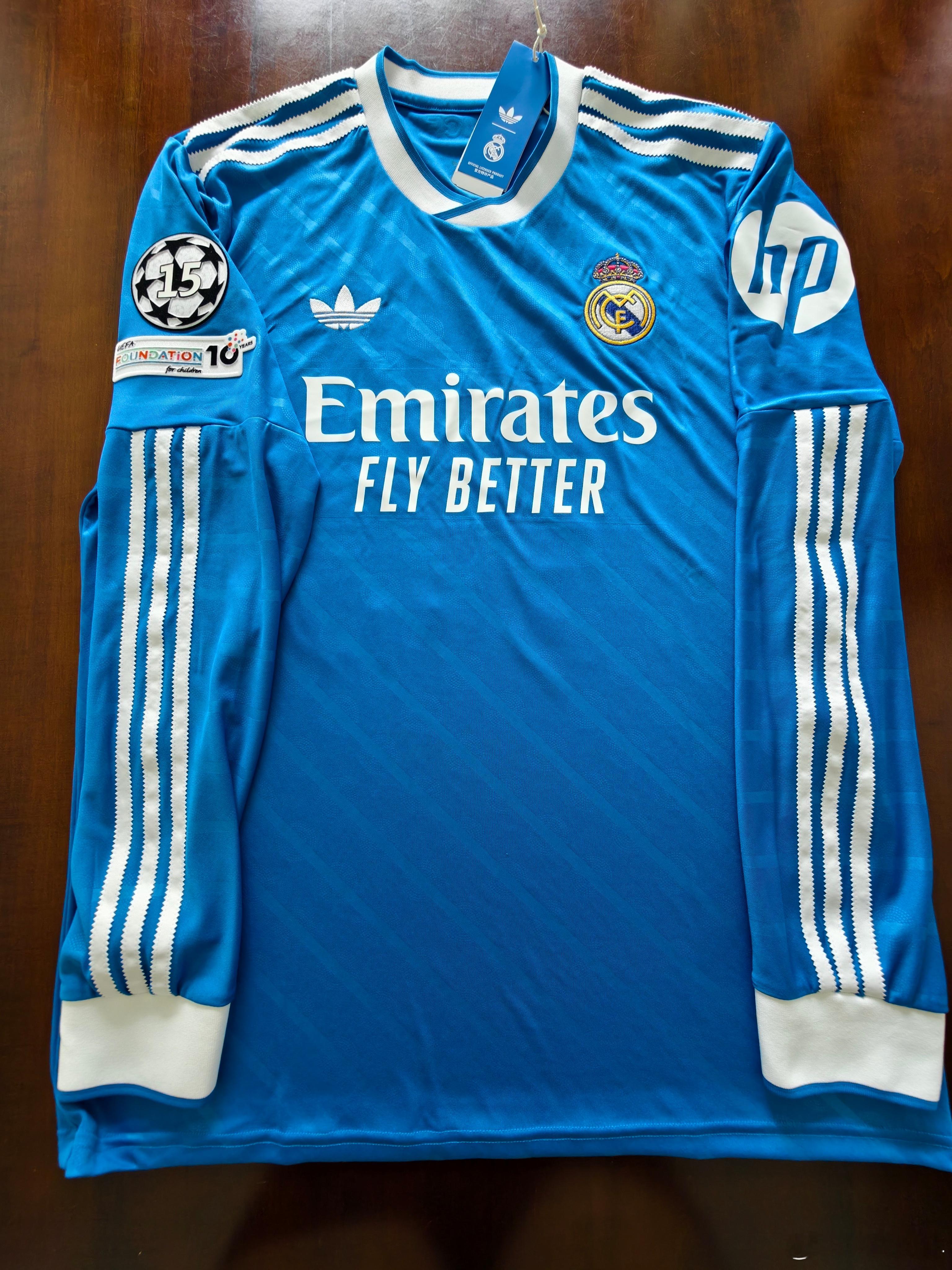 才有时间收拾一下近期陆续收到的物件唯有感谢[心][心][心]感谢他二哥感谢去巴萨