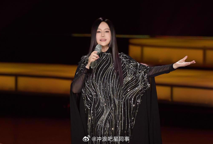 江蕙台北演唱会延期江蕙因流感演唱会延期 据台媒，江蕙台北小巨蛋演唱会将延期。演唱