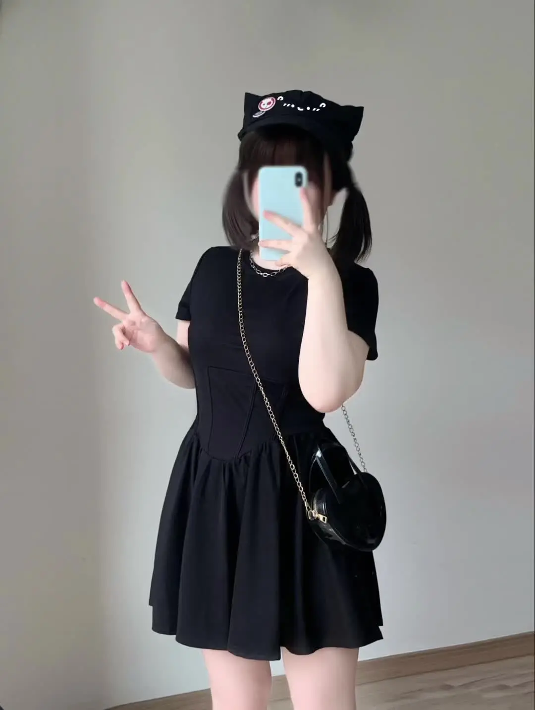 ootd穿搭 今天穿什么 小黑裙