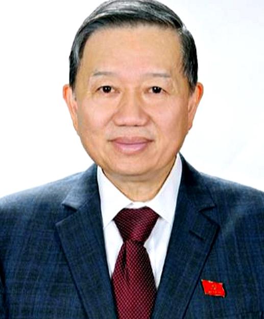 到越南那边传来的消息，后背一阵发凉。

越南这波政坛动荡的门道其实核心就一件事，