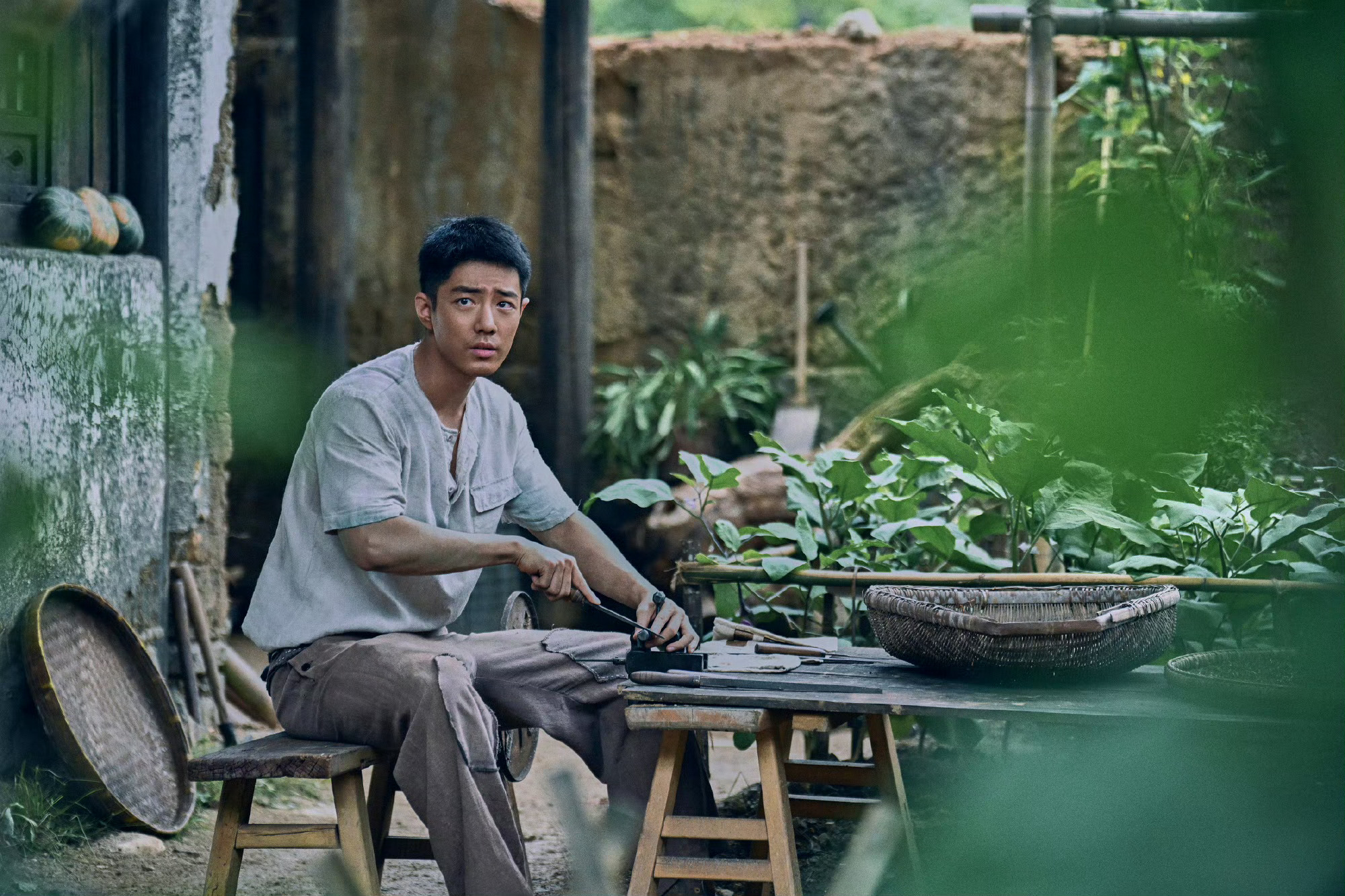 肖战的莫得闲好棒皮肤涂这么黑还是这么帅最棒的莫得闲，最棒的演员肖战