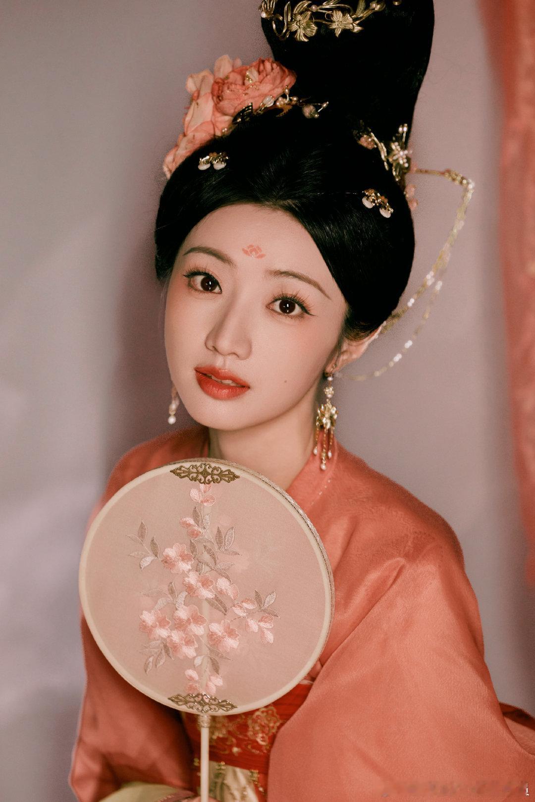 昭仪版小伍限时返场🌸盛世天下盛世天下女帝篇盛世天下南昌主创见面会 （