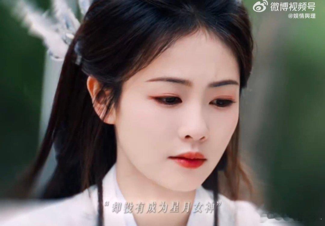 谁能不被白烁的成长所打动呢？从一个普通的凡人少女，到如今的人妖神三族敬仰的上神，