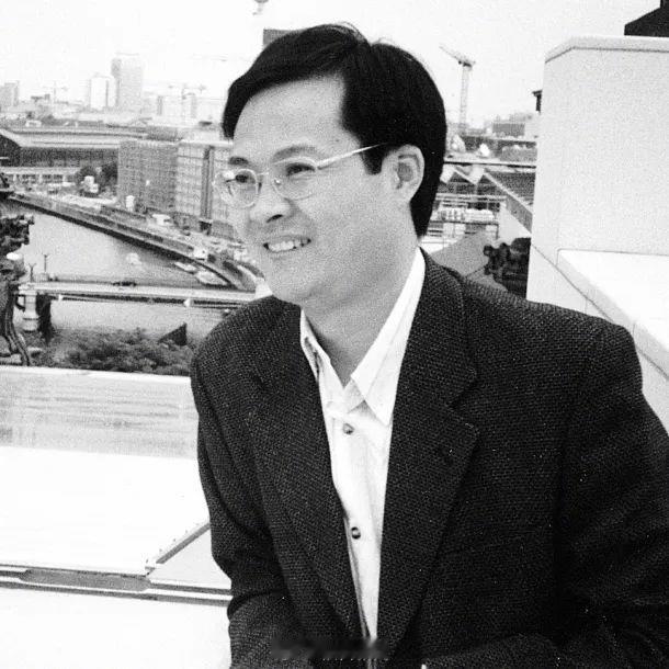 钢琴组曲青藏高原作者去世 8月21日中午，“西音作曲”微信公众号发布讣告，中国共
