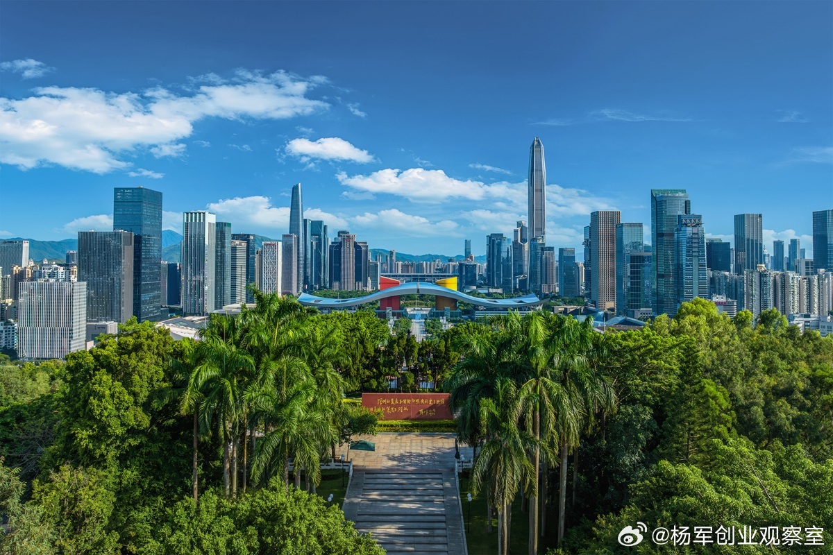 不同发展阶段的企业，其面临的核心挑战与增长瓶颈最终都指向商业模式的系统设计与持续