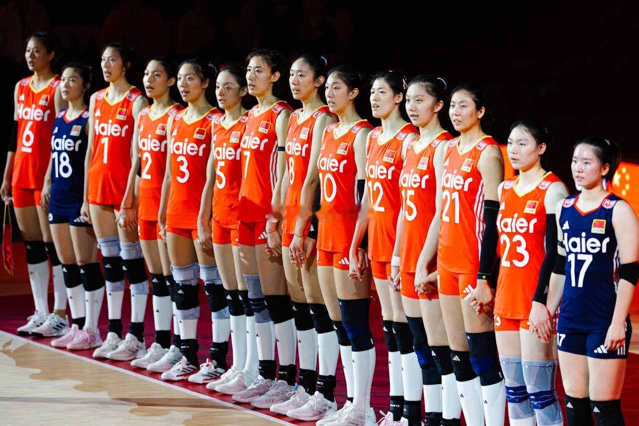 【开局太紧——中国女排谈世锦赛首胜】新华社泰国清迈8月23日电（记者王镜宇、林昊