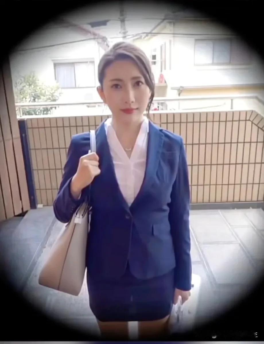 猫眼里看到这一幕，内心得多激动呀[害羞]