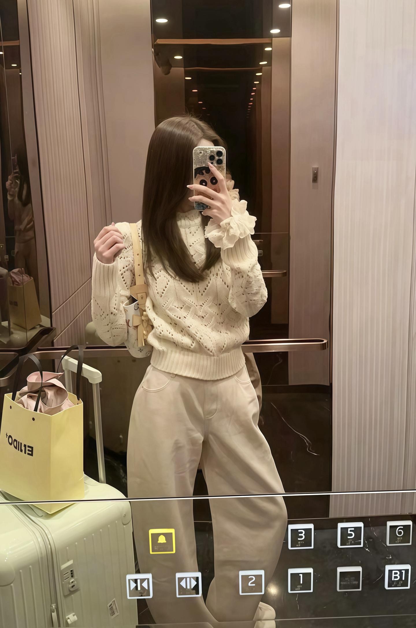 镜子里的