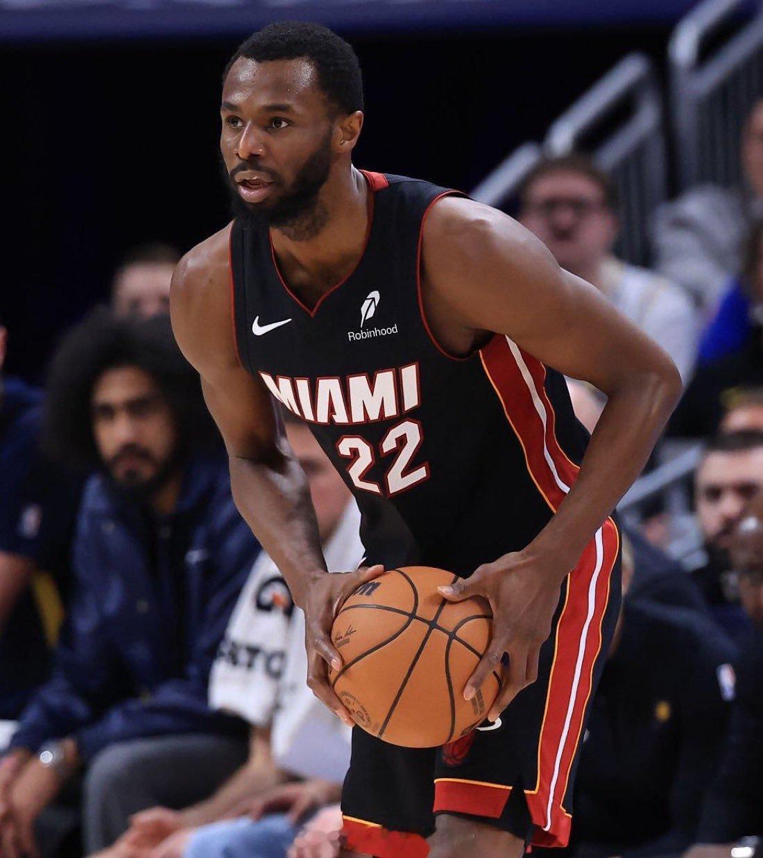 据Michael Scotto报道，安德鲁·威金斯仍然与湖人队联系在一起。 