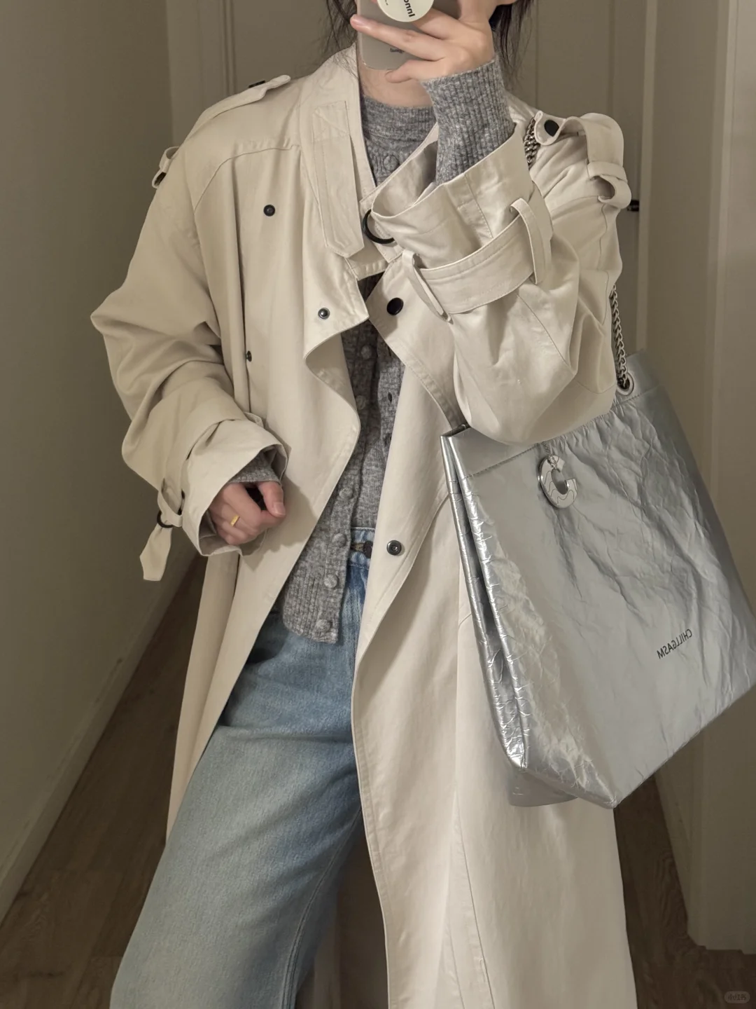 好秋冬韩系慵懒通勤杏白风衣外套叠穿🍨