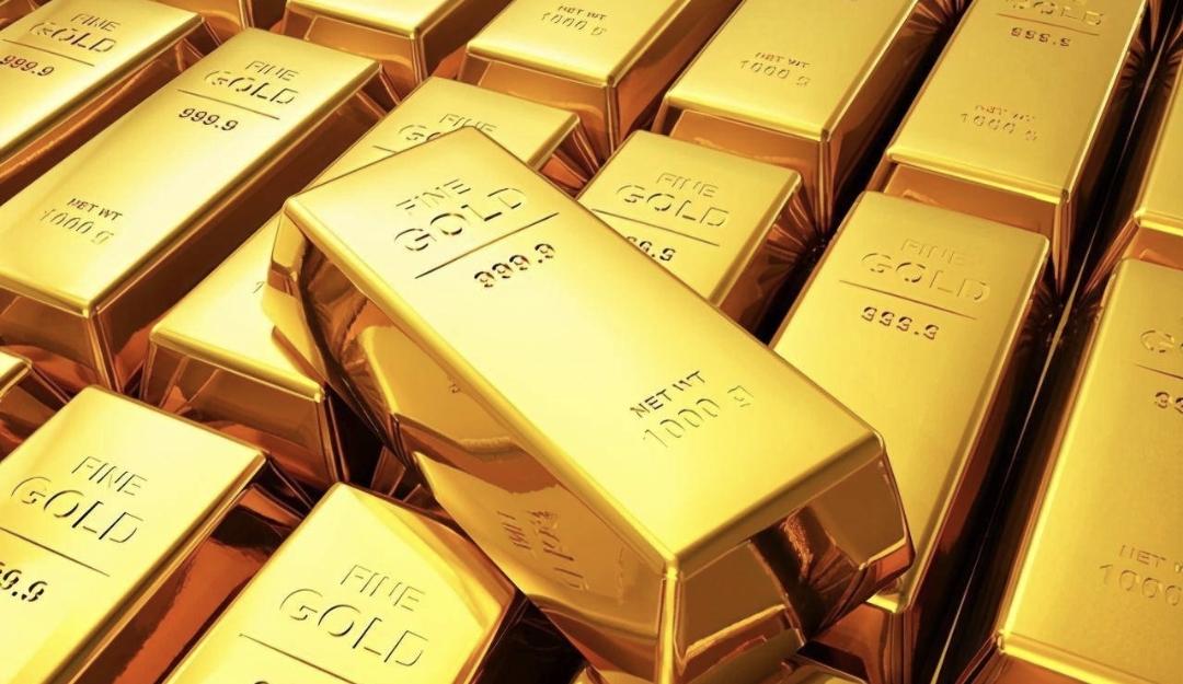 1. “经济复苏情况”：若全球经济持续走强，黄金避险需求可能减弱；
2. “美元