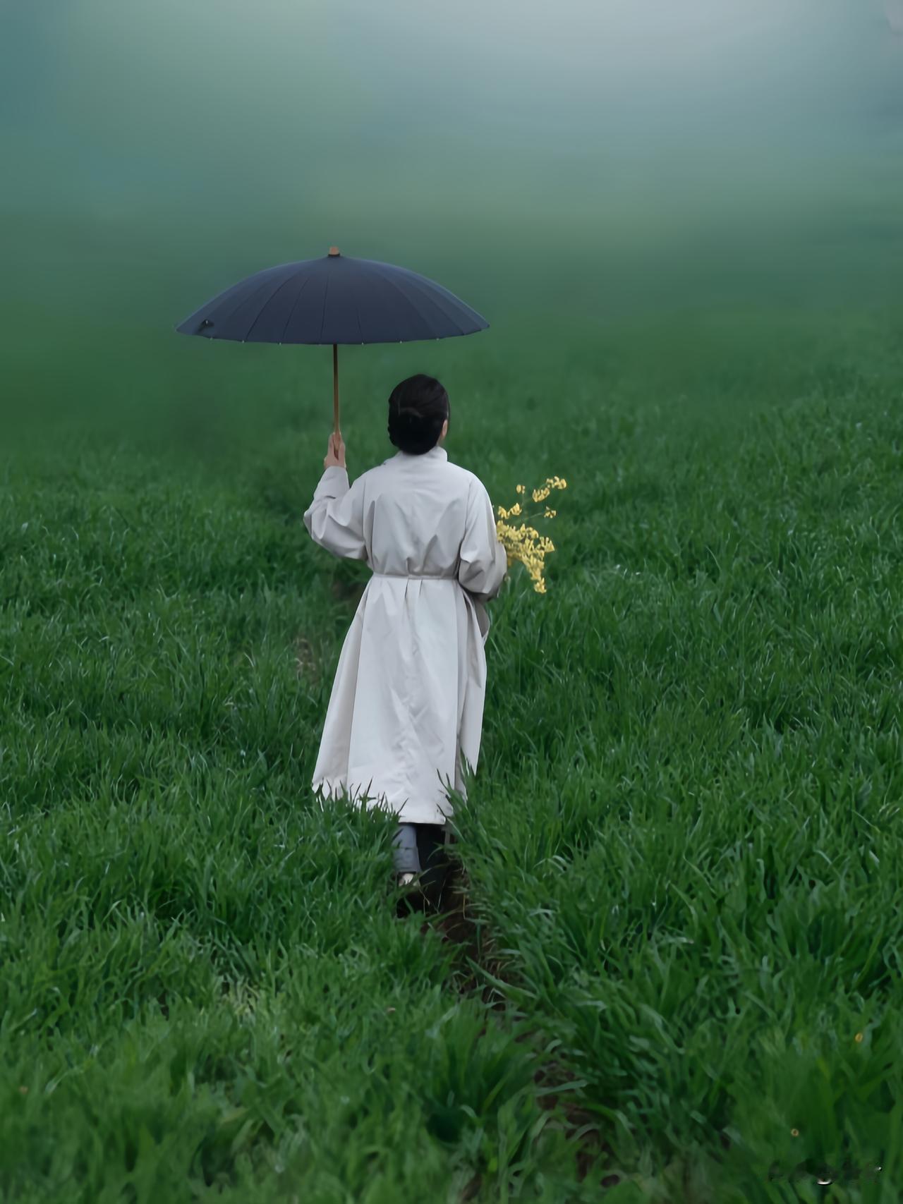 婚姻里最可怕的，到底是什么？
 
不是没钱，不是吵架，
也不是日子过得平淡。
而