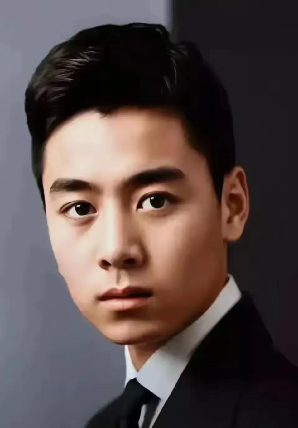 新中国第一美男子！
谈吐！形象！气质！全都天花板级别的！
