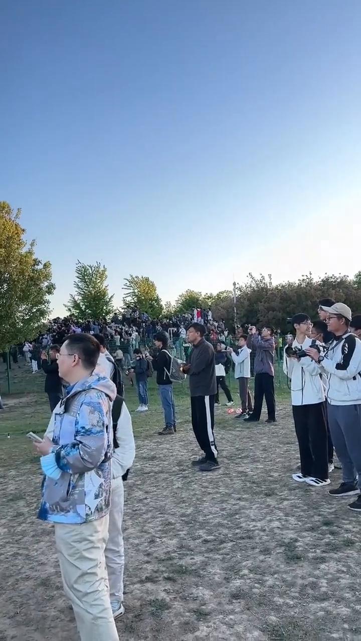 来了，来了，来了！