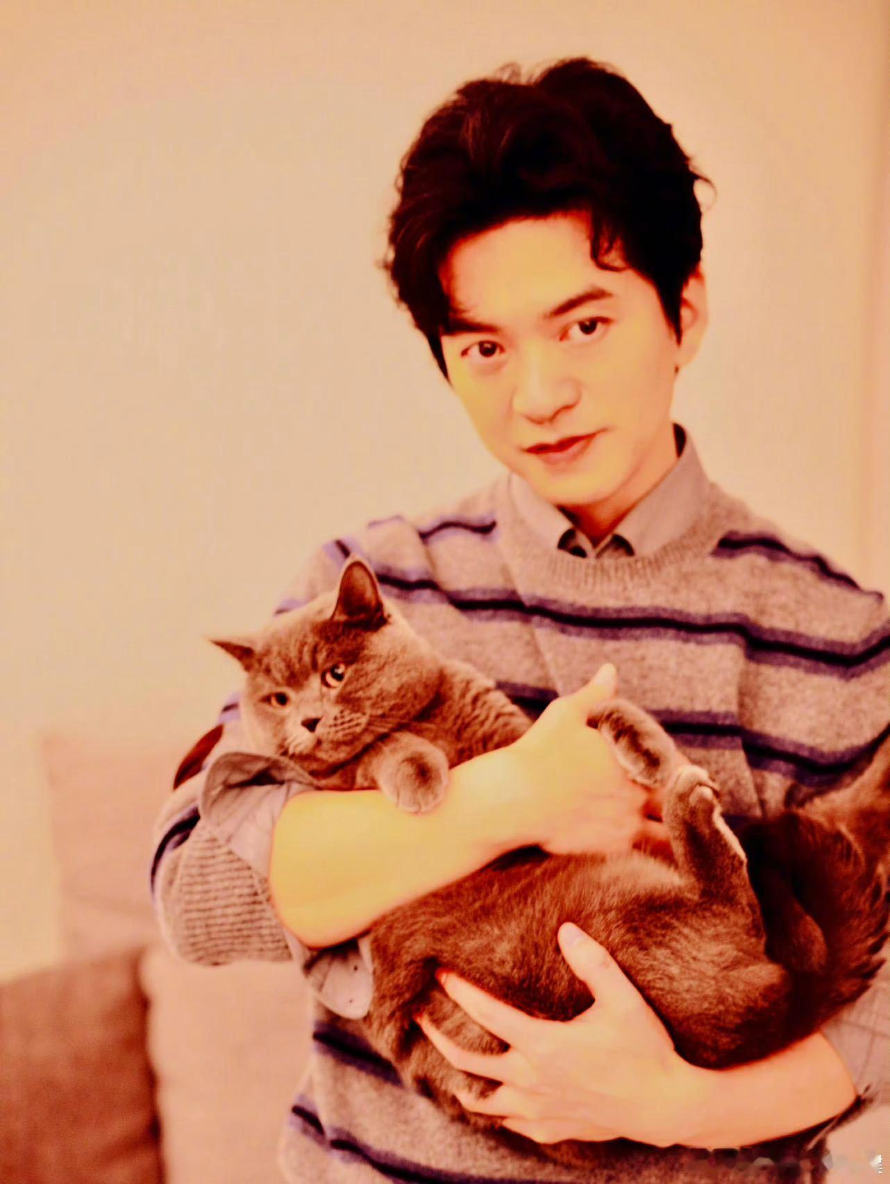 李健被素人唱的送流水打动魔力歌先生 路人浅看，这版《送流水》确实不错，情感很真挚