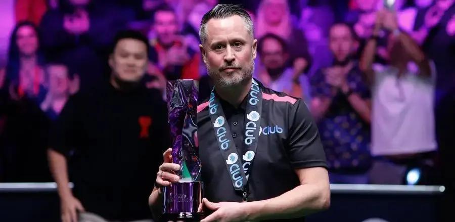 他们领养老金的日子，被一杆破百推迟了。
这不是一场怀旧表演。2024英国元老公开