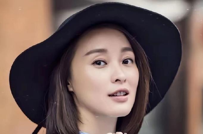 53岁吴越演技炸裂！
网友纷纷喊话：
好剧本快安排上！

在热播剧《沉默的荣耀》