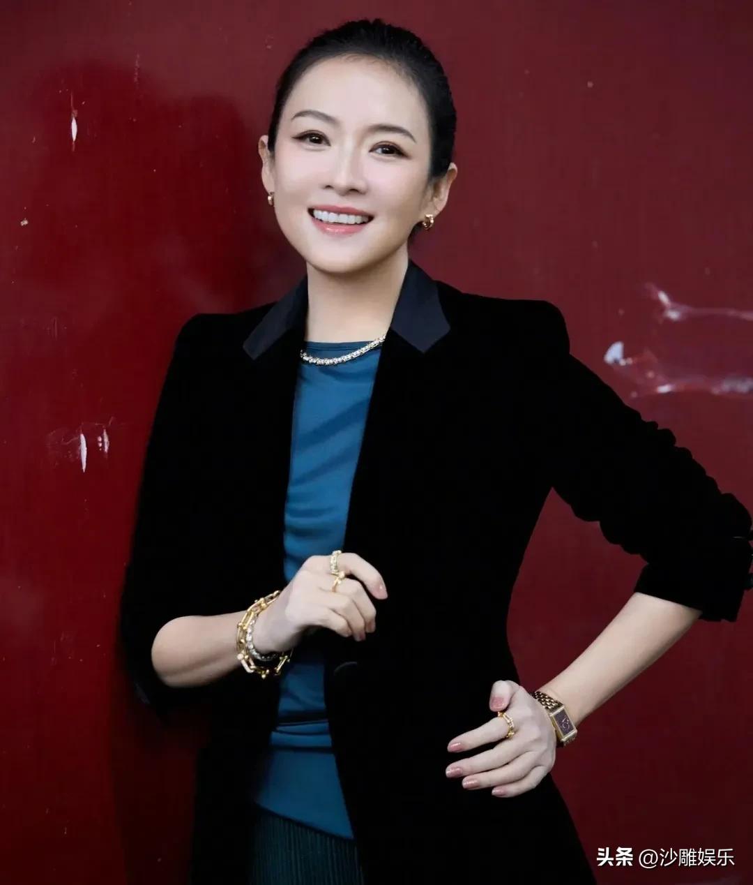 章子怡，深夜激动发文！


3月10日夜晚，当大多数人已经进入梦乡，章子怡却辗转