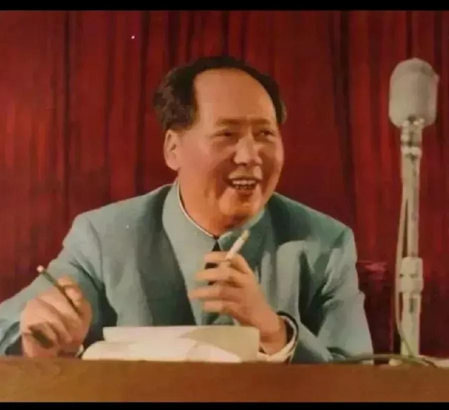 战争的伟力之最深厚的根源，存在于民众之中。

我们不惹事，也不怕事，坚决悍卫中国