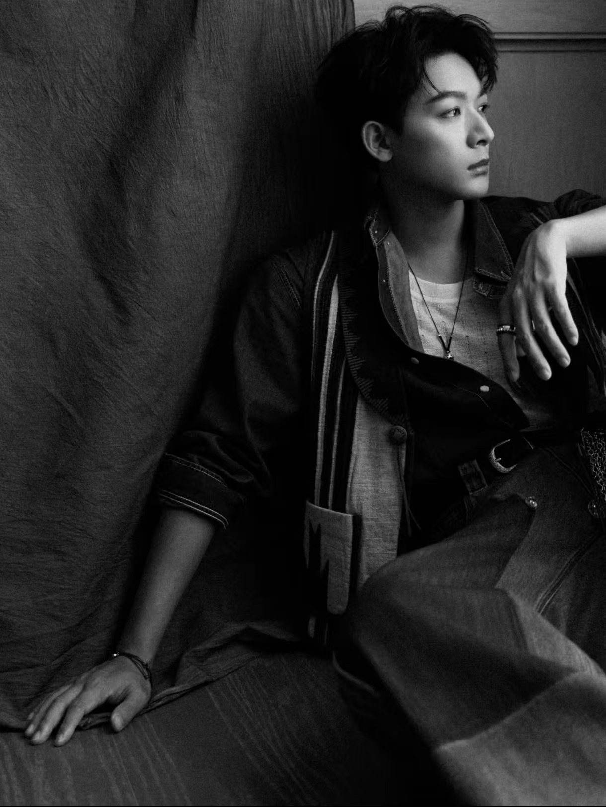 张晚意的粉丝太有钱了嘉善氧气音乐节的生日应援格局拉满，千机绘出漫天浪漫，他潜心演