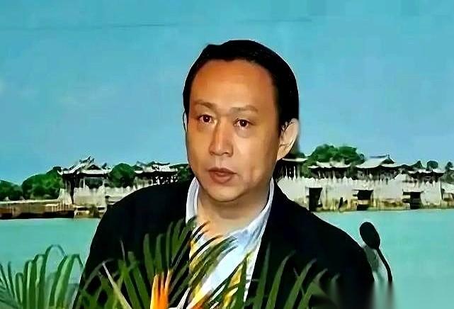 3500%的税！
你没看错，这就是美国人给我们开在东南亚的光伏工厂，开出的“罚单