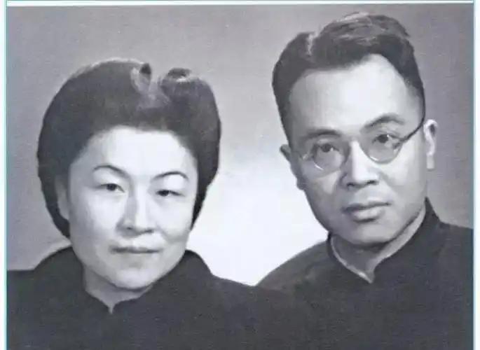 一位情感专家说：“生理上能把男人喂饱的女人，是好女人；饭桌上能让男人吃好的女人，