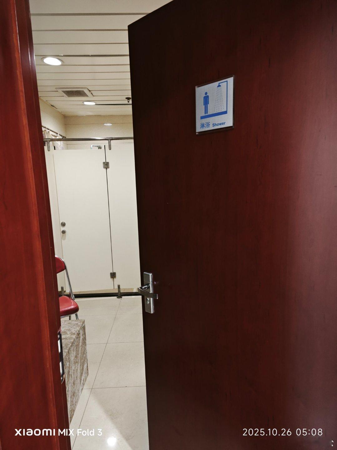 每一个早晨都是黄昏，不久将是长夜。 ​​​