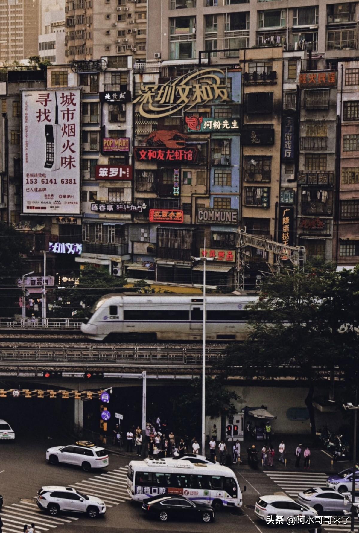 深圳文和友撤场了，关键原因还得我这个本地人来说，就一个：强行把不符合当地文化的东