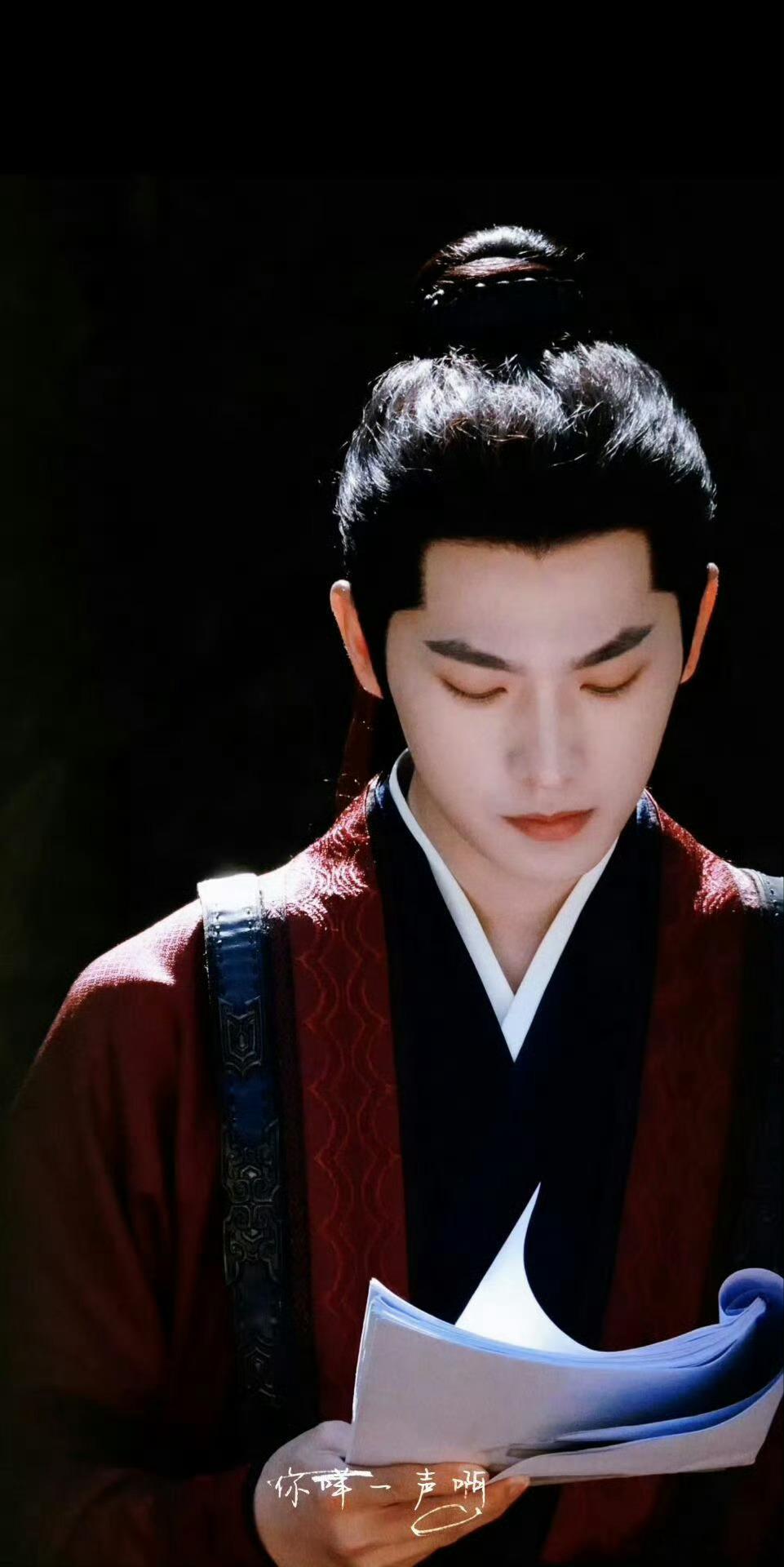 #杨洋疑似受伤##杨洋疑似受伤# 《雨霖铃》不愧是武侠剧，打戏好多啊，展大人辛苦