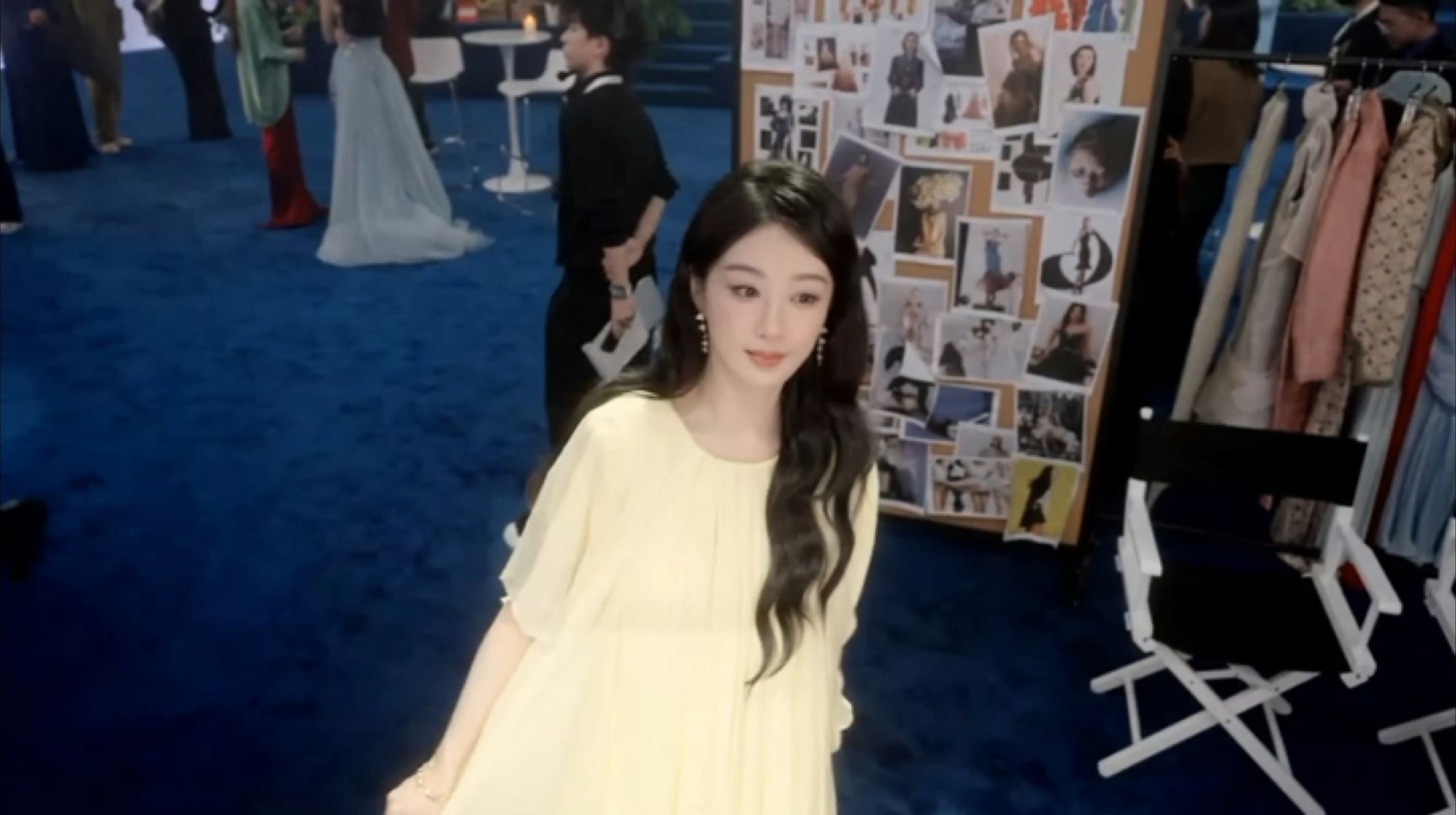 杨紫的VOGUE红毯图超美[老师爱你] ​​​