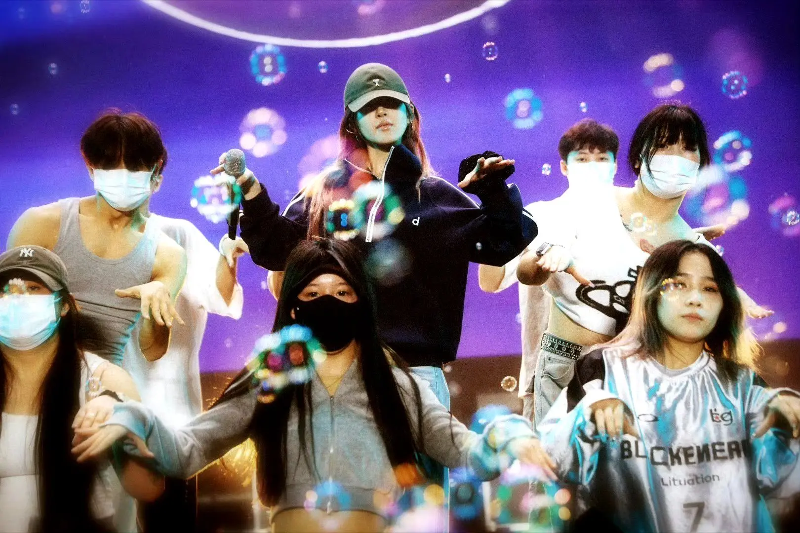 赵露思你好帅。