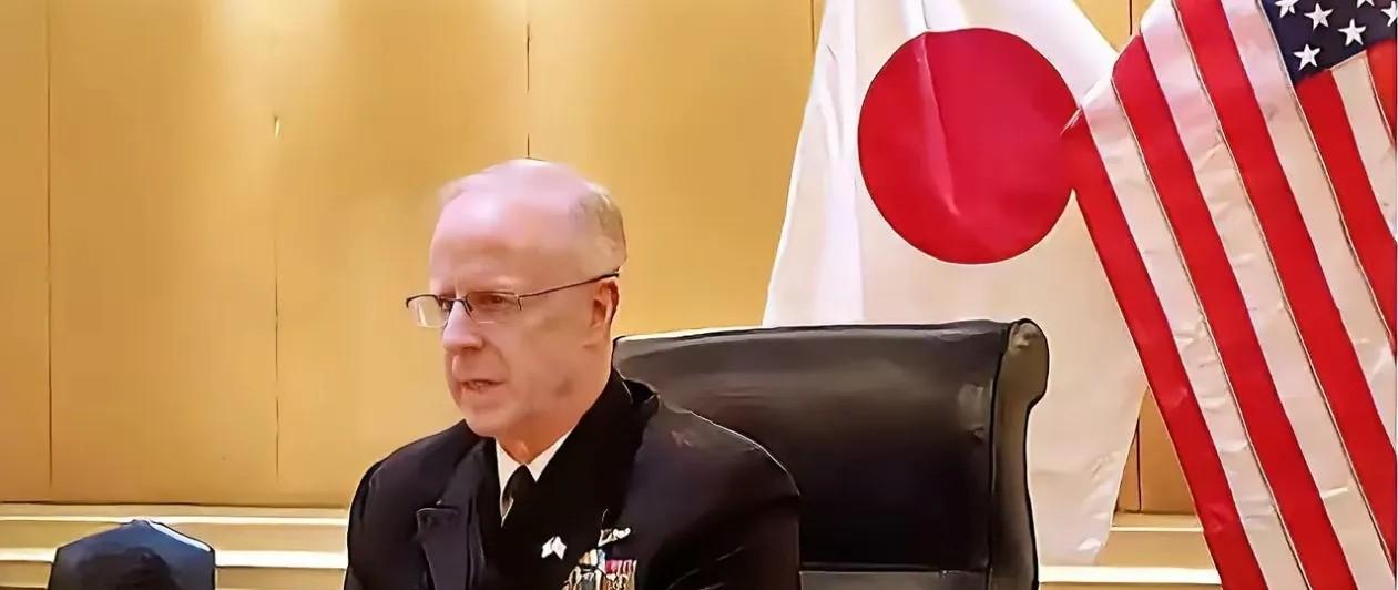 美国海军作战部在日宣布
日本东京，美国海军作战部长说了一句话：美国海军相比其他海