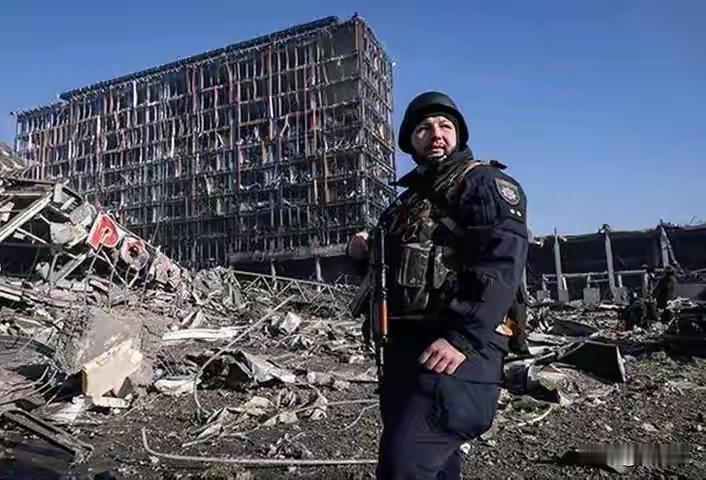 如果美国不去抢占中东石油，获取世界石油价格控制权，狂汲世界各国利益，中东绝对会更