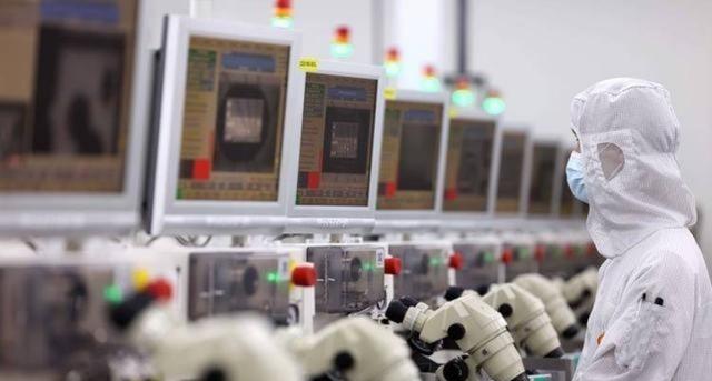 中国一年买下全球超40%的轴承，却在最顶尖那一层，长期被美日欧掐着喉咙。

别看