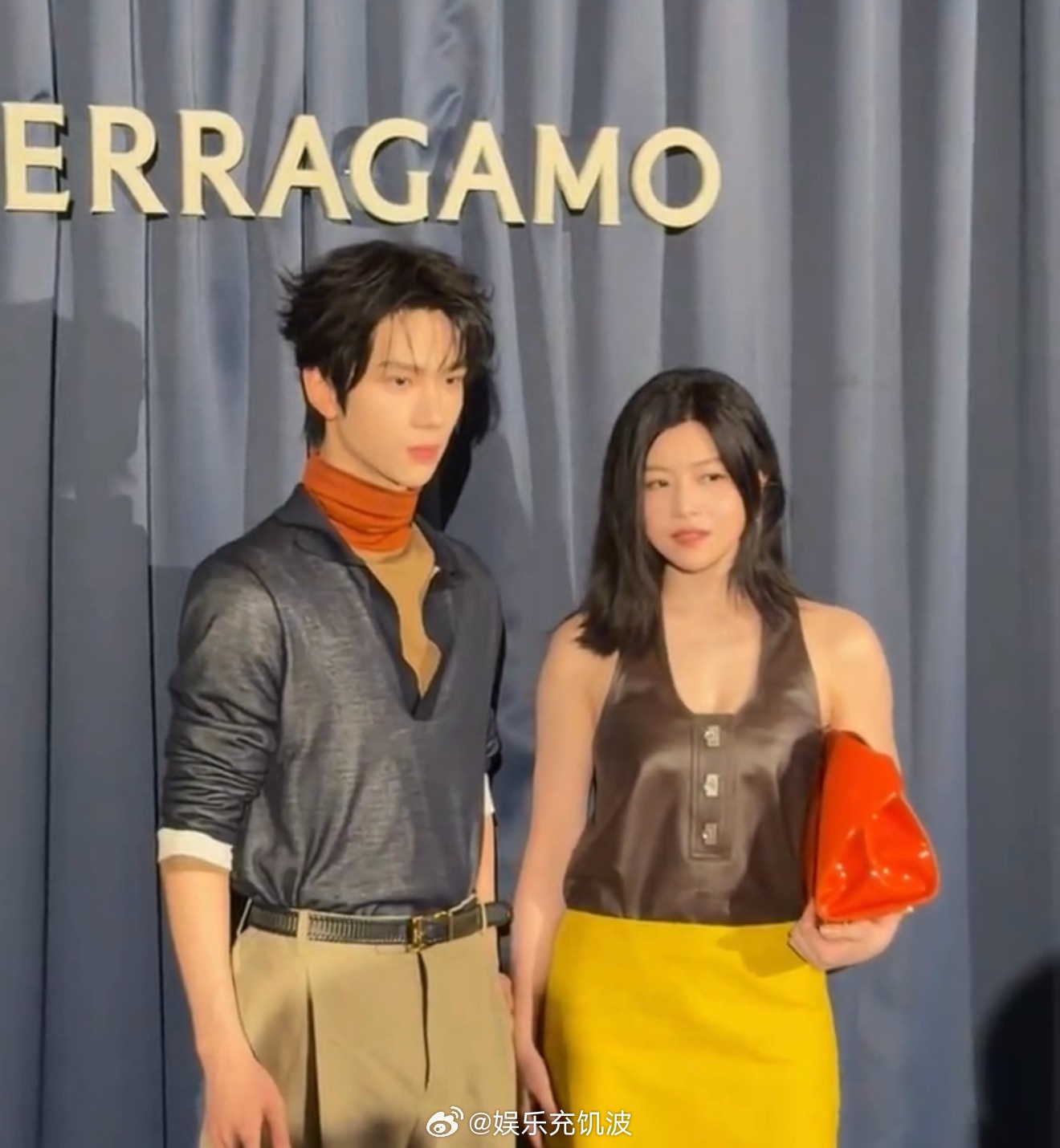 余承恩陈妍希同框余承恩陈妍希同框比心🫰对我眼睛也太友好了吧！余承恩陈妍希同框比