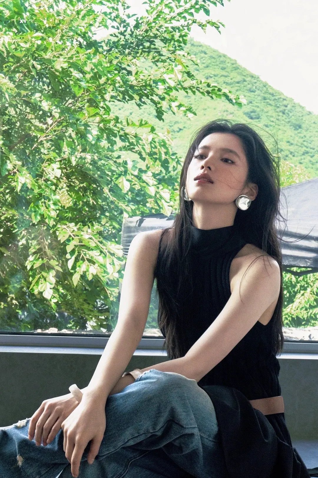 张婧仪看起来大事很妙 ​​​