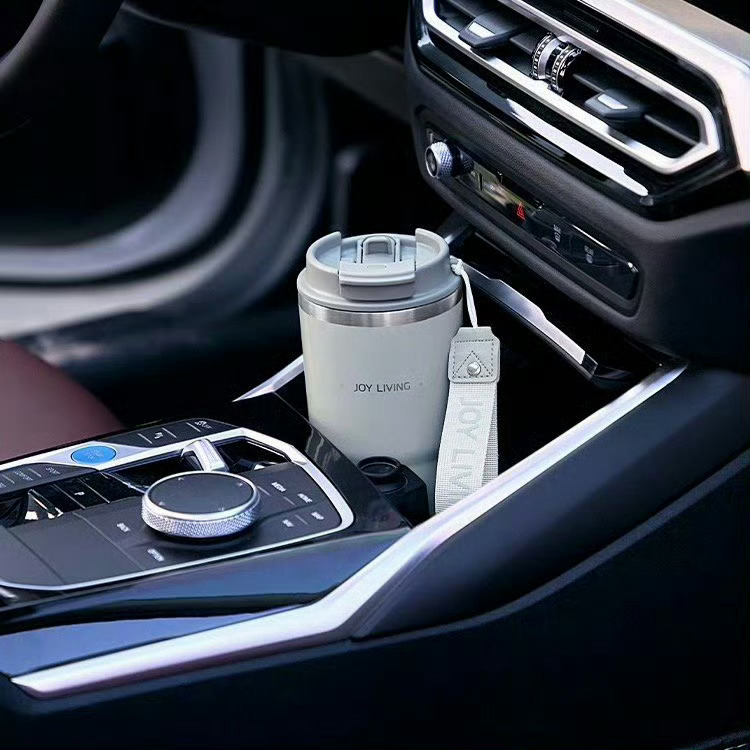 宝马原厂的随行水杯，还有需要的吗？评论抽！  抽奖详情