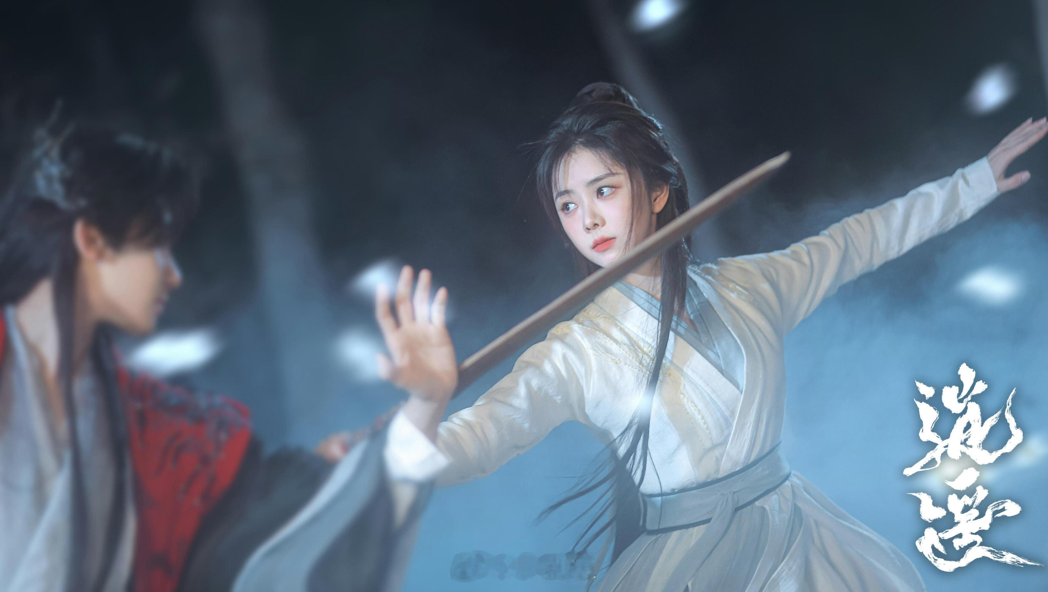 谭松韵别演了我害怕谭松韵别演了我害怕，《逍遥》里她黑化后的状态太有冲击力，红衣配