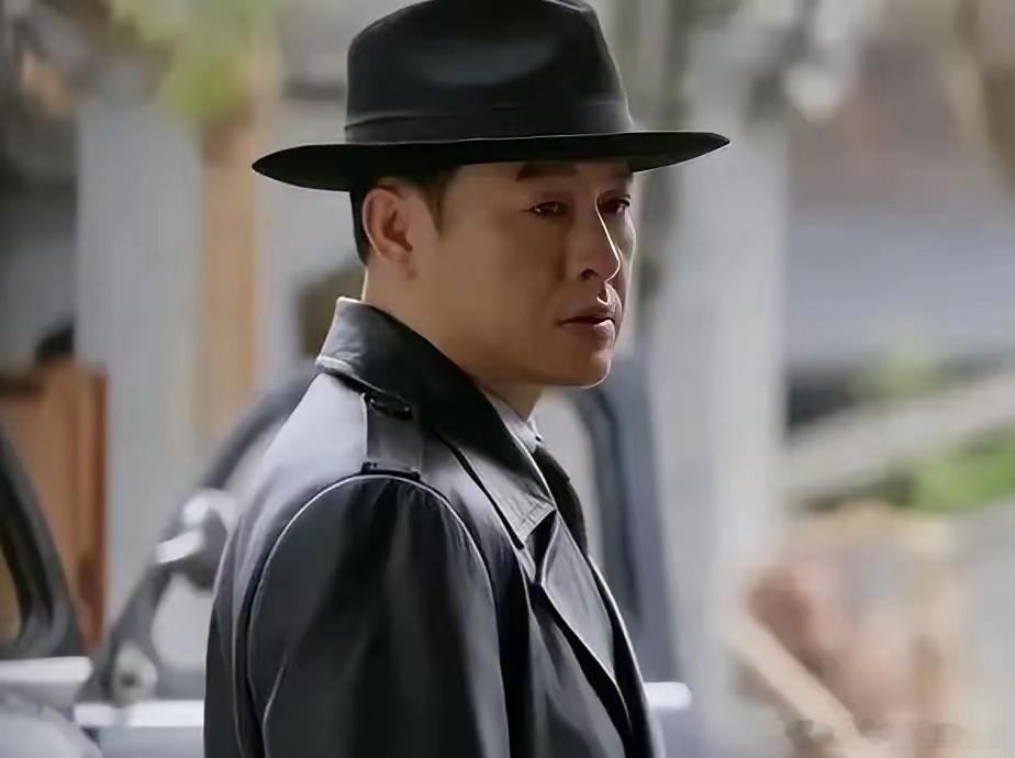 张颂文老师演什么就象什么太棒了张颂文不是表演老师吗？是自己教不了自己吗？这谁说的