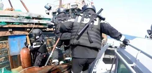 闹出人命了！5月9日黄海争议海域突然炸锅！韩国海警联合海军采取强硬行动，在白翎岛