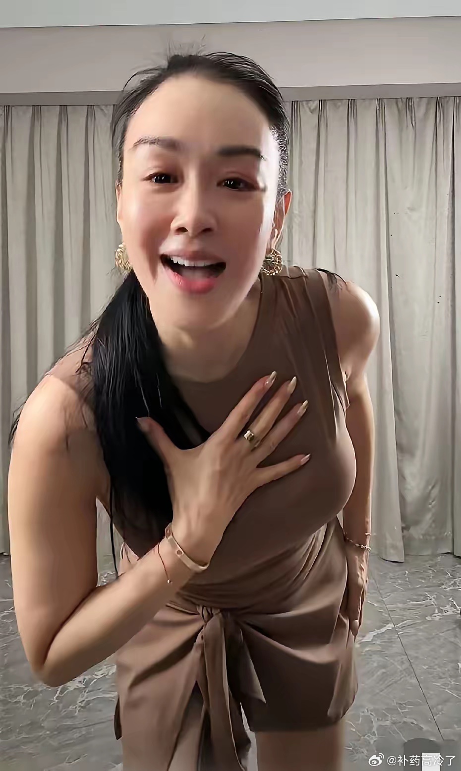 看出来了现在钱难赚 