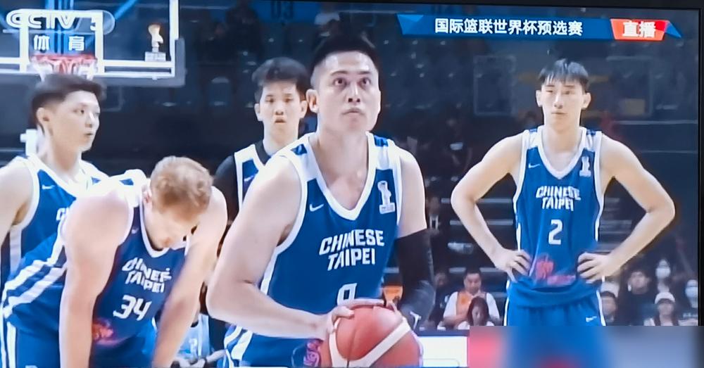 中国男篮世预赛出线，又到了算分的时候。
所有人都在说，形势严峻，接下来的全是生死