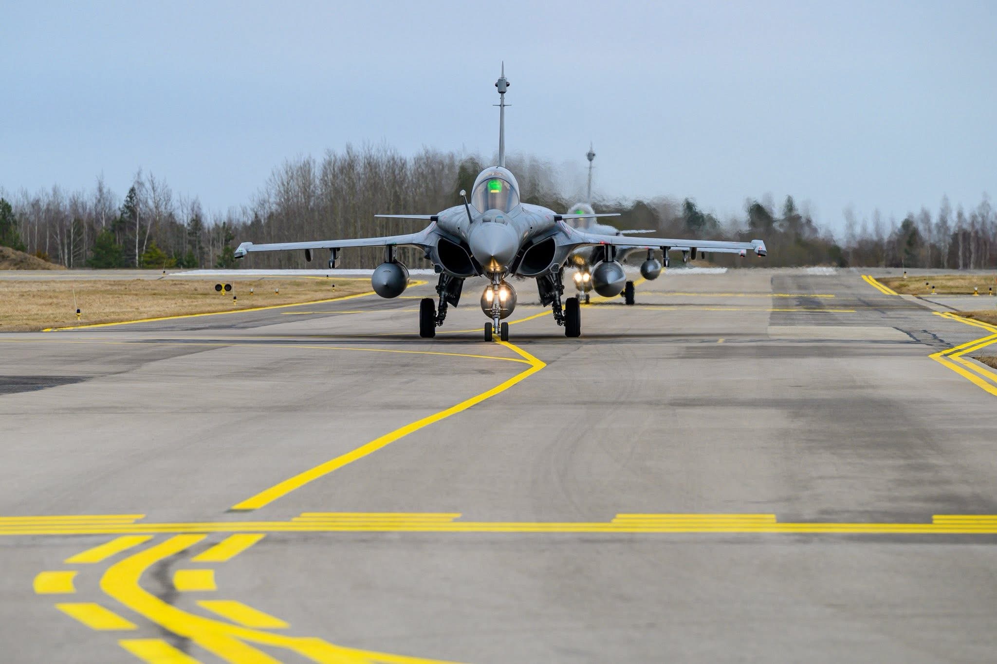 法国空天军（AAE）阵风抵达立陶宛希奥利艾（Šiauliai）空军基地开展“波罗